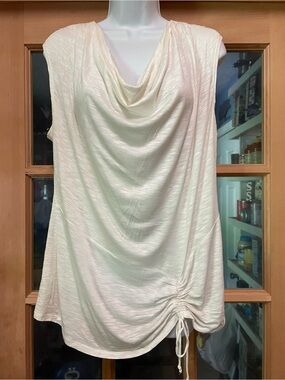 Halo Cream Lace-Trim Sleeveless Top